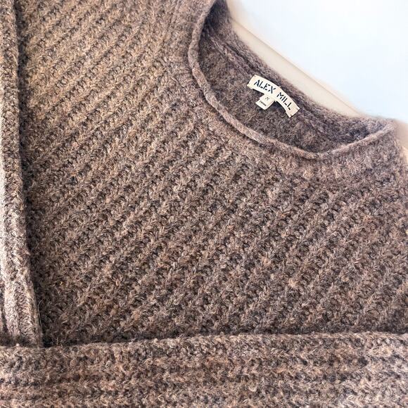 Cozy Brown Knit Sweater - Picture 10 of 12